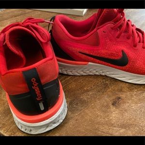 Nike Odyssey React Gym Athletic Shoes in Great Condition